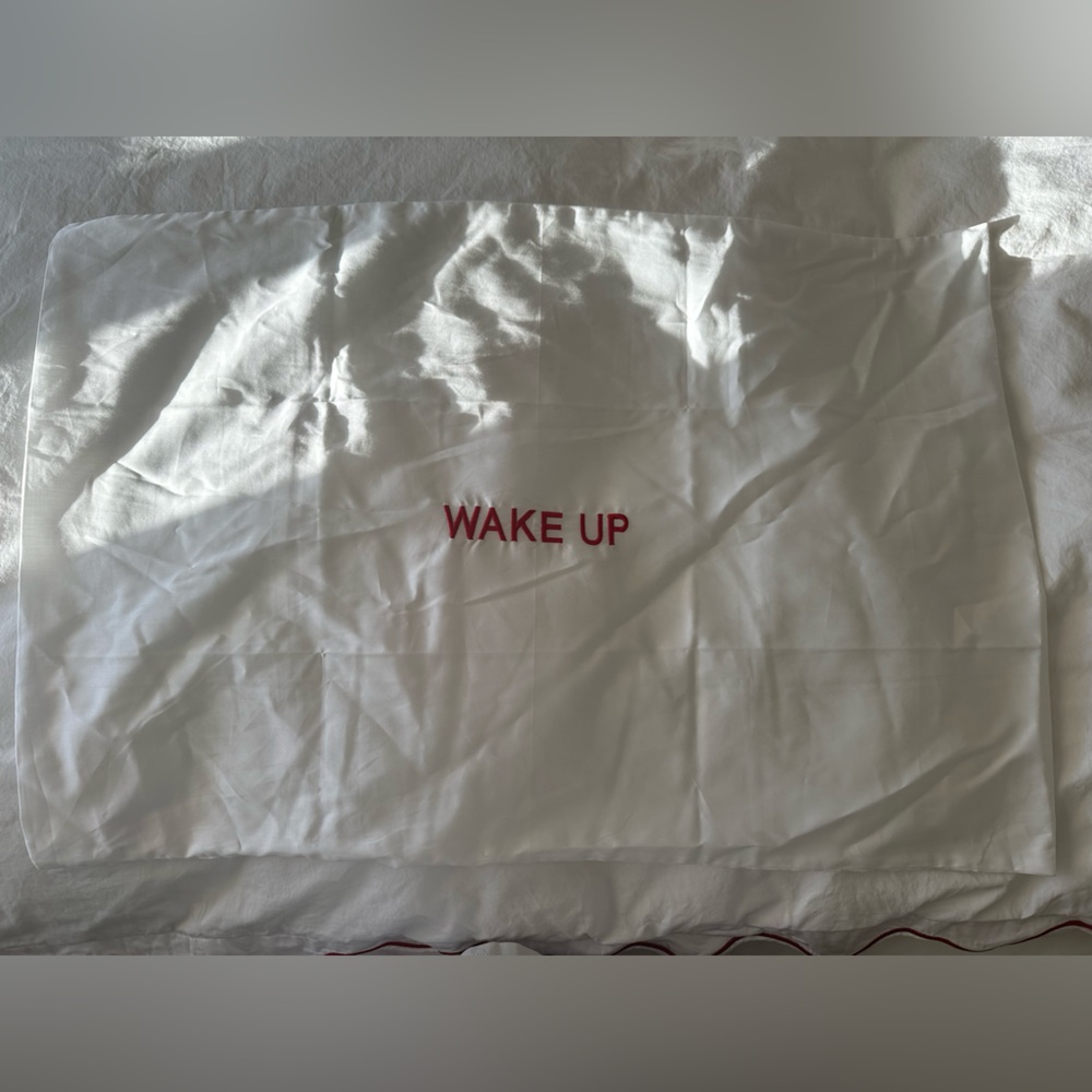 NWT - Wake up/Maybe later Pillowcases